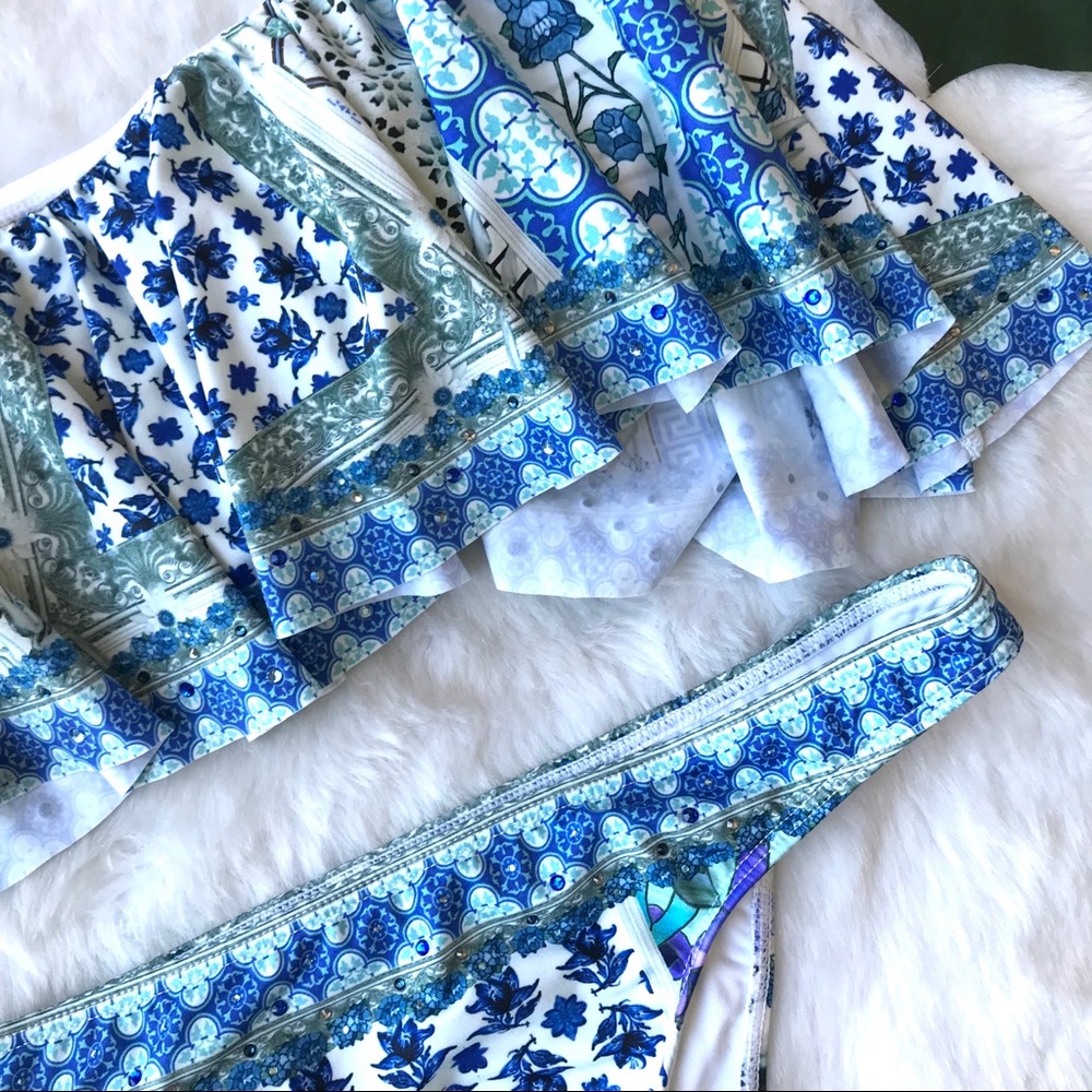NEW Camilla Salvador Summer Ruffle Bikini - Picture 5 of 8